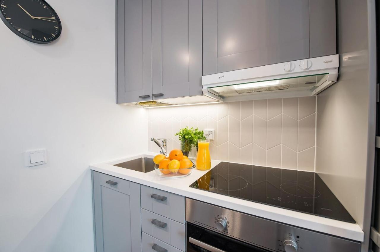 Forenom Serviced Apartments Helsinki Toeoeloe Exterior foto