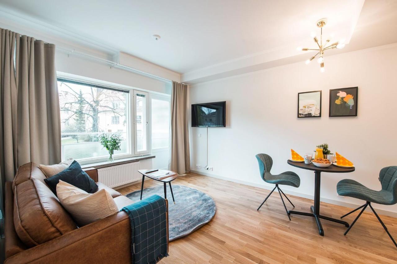 Forenom Serviced Apartments Helsinki Toeoeloe Exterior foto