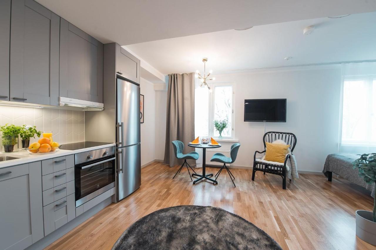 Forenom Serviced Apartments Helsinki Toeoeloe Exterior foto