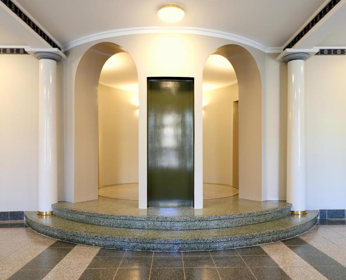 Forenom Serviced Apartments Helsinki Toeoeloe Exterior foto