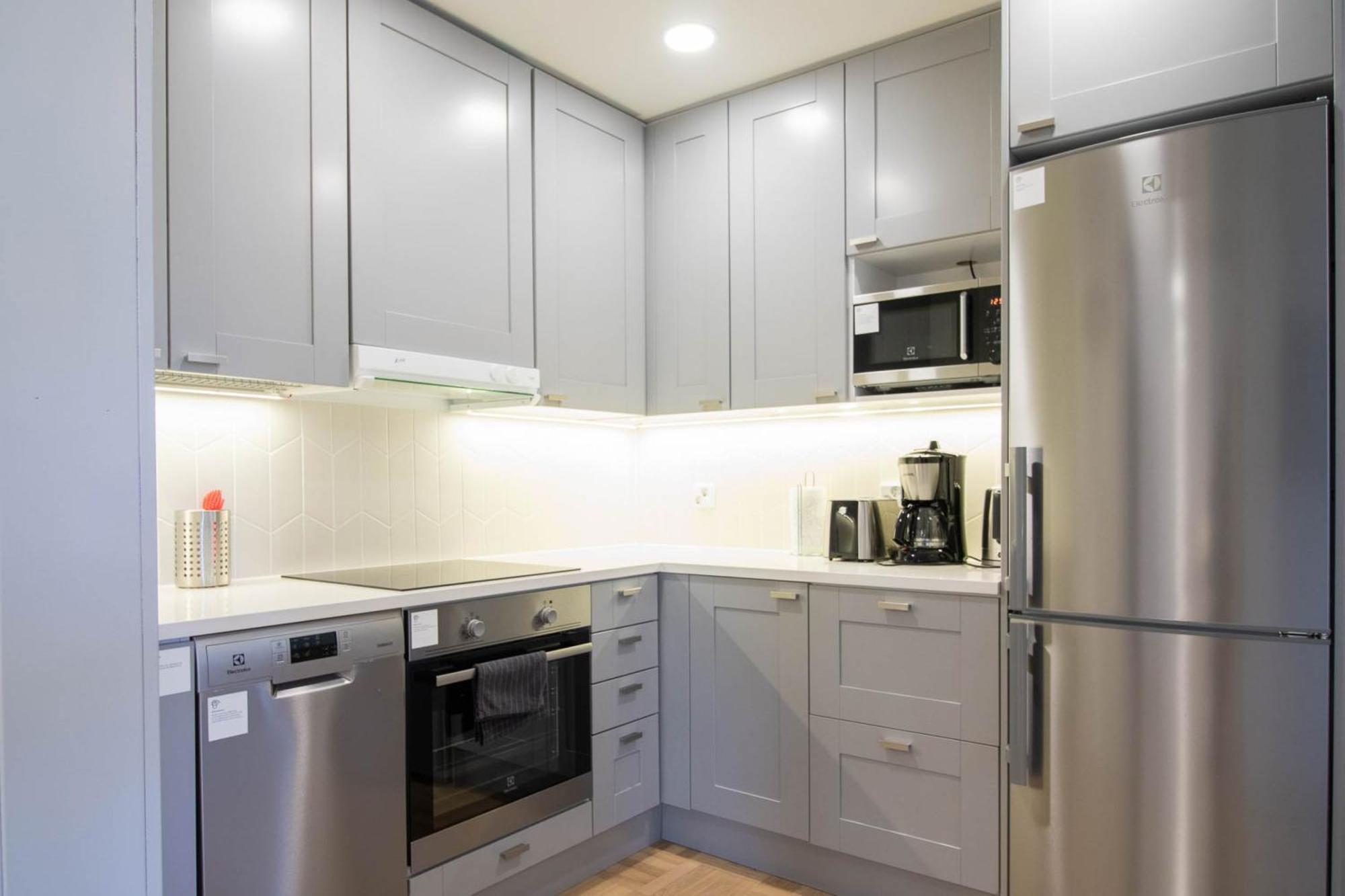 Forenom Serviced Apartments Helsinki Toeoeloe Exterior foto